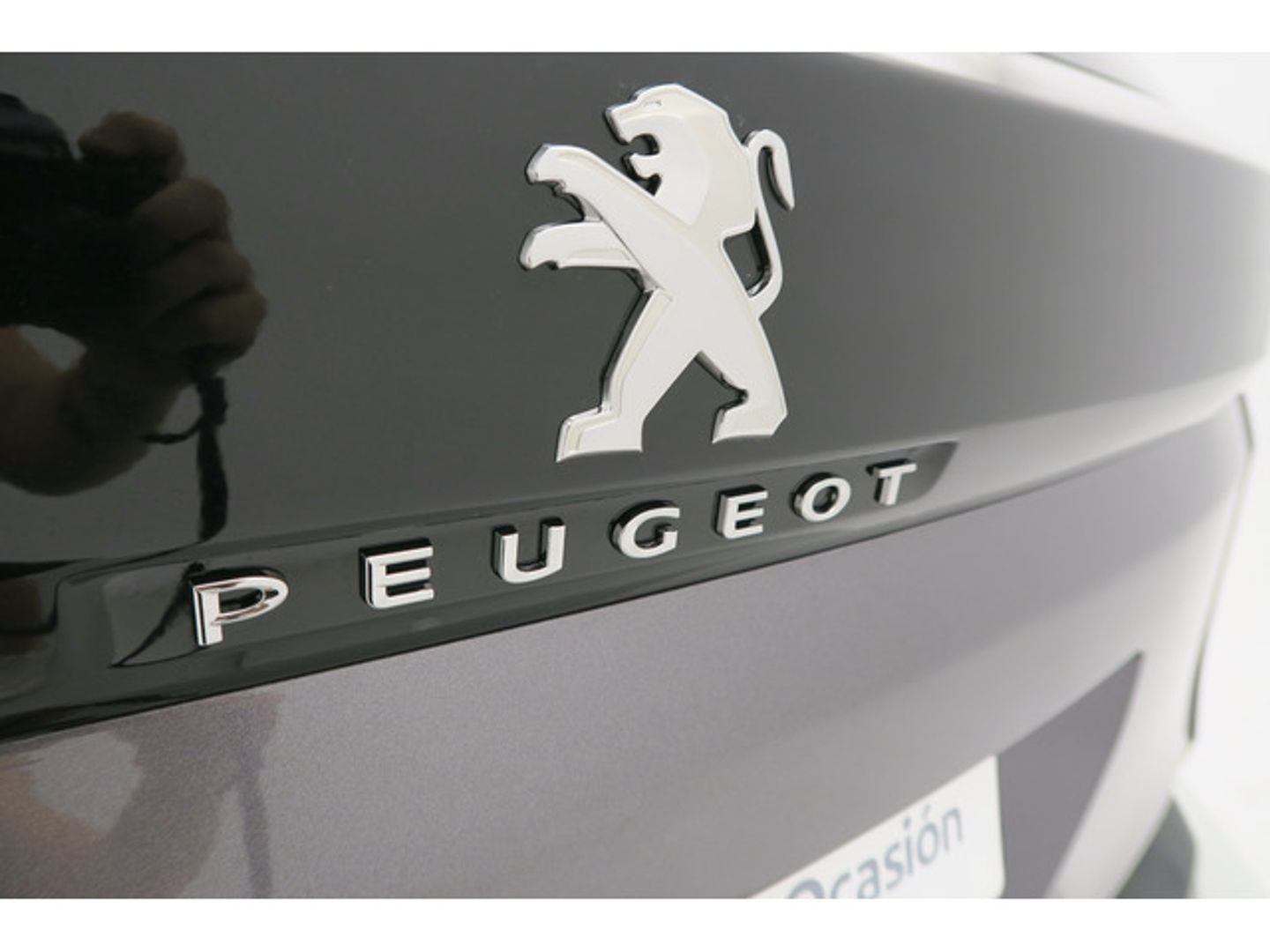 Peugeot 3008 Hybrid 225 Allure e-EAT8 165 kW (225 CV)