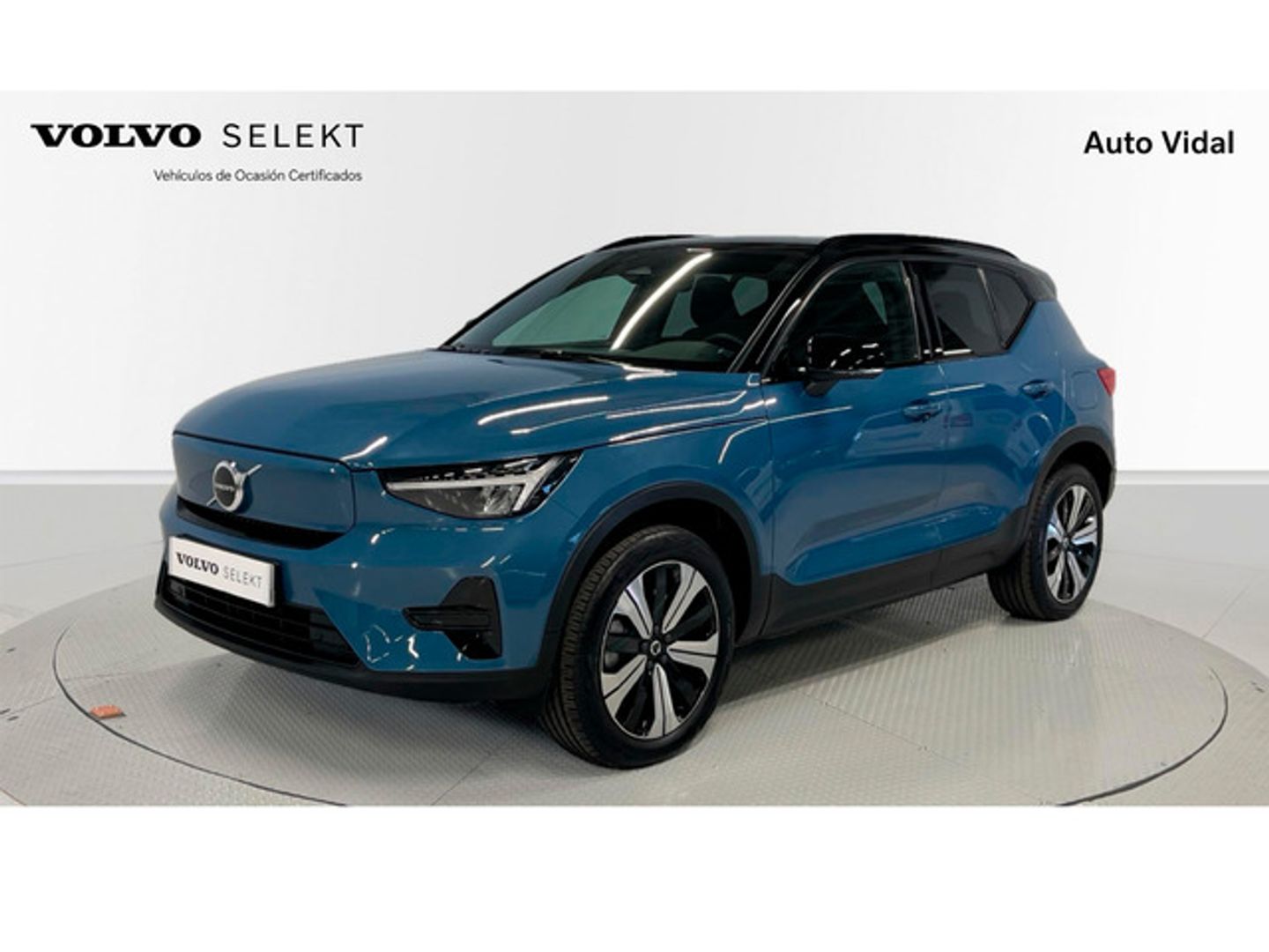 Volvo XC40 P8 Recharge Plus Twin Eléctrico AWD Auto 300 kW (408 CV) Azul All Terrain / Pick-up