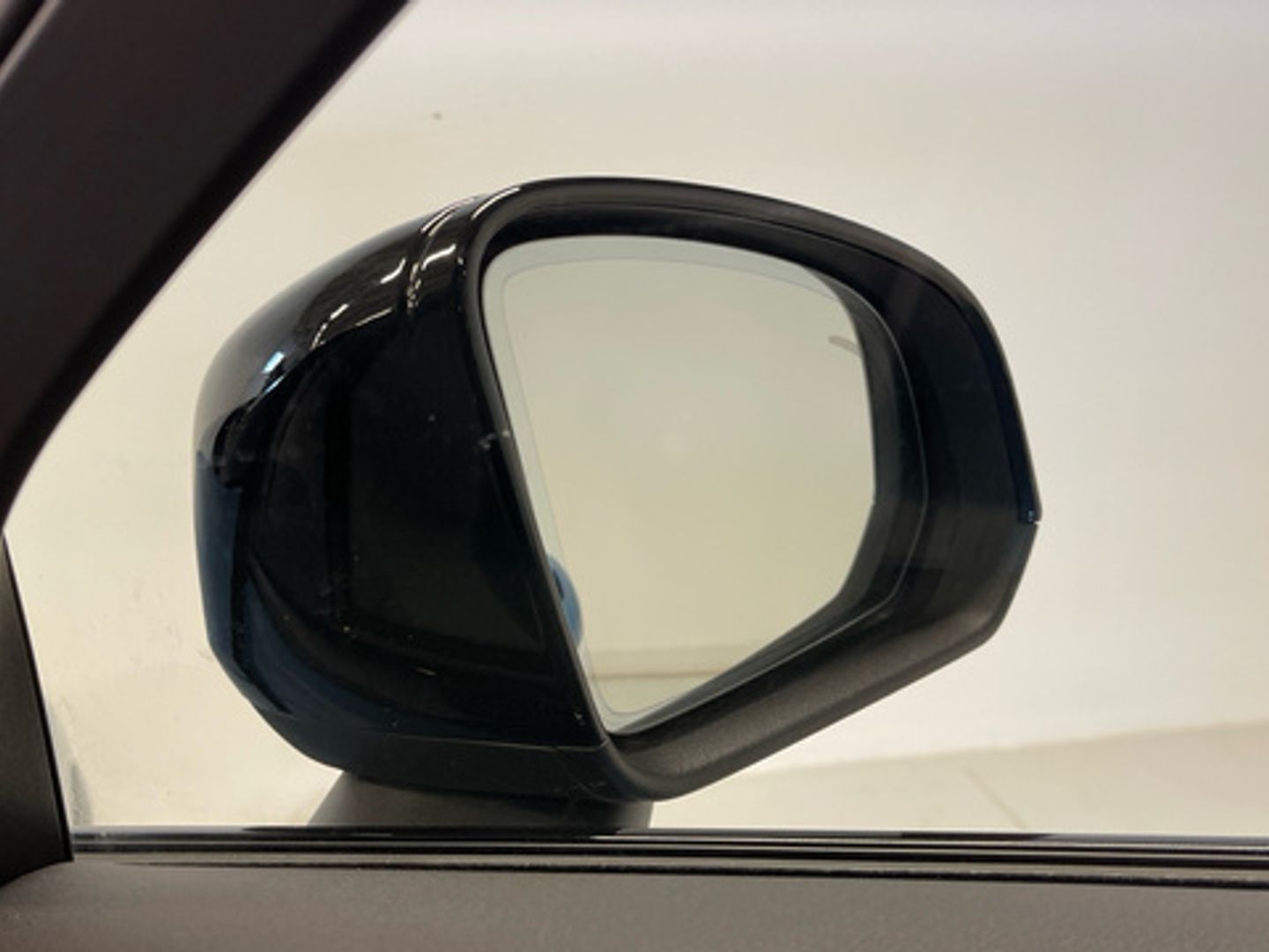 Volvo XC40 P8 Recharge Plus Twin Eléctrico AWD Auto 300 kW (408 CV)
