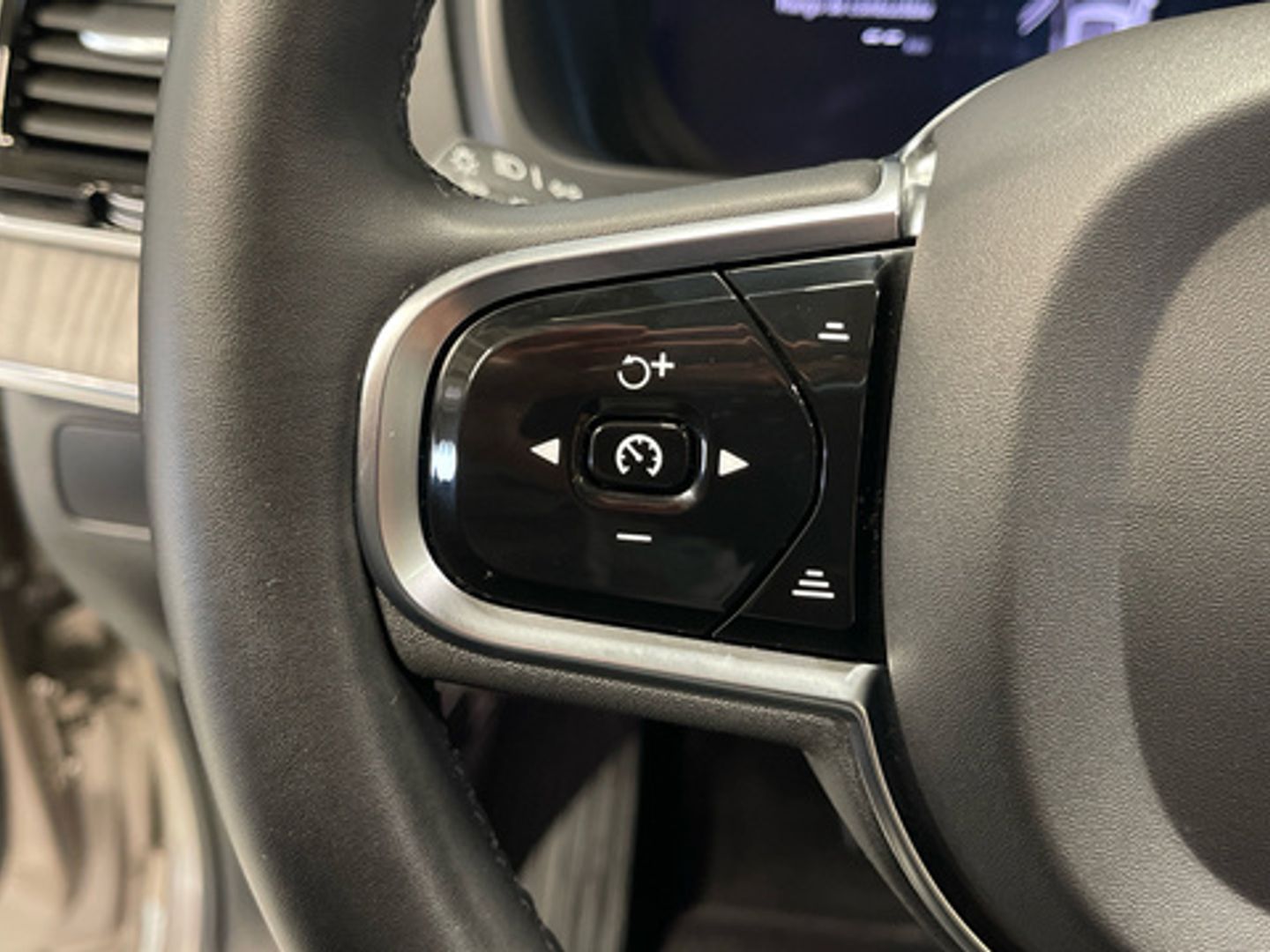 Volvo XC90 T8 Ultimate Dark Recharge AWD Auto 335 kW (455 CV)