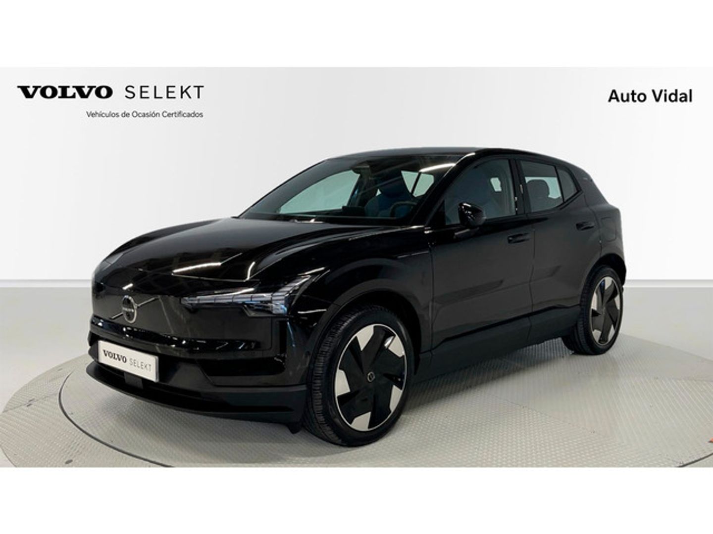 Volvo EX30 Single Motor Extended Range Ultra Auto 200 kW (272 CV) Negro All Terrain / Pick-up