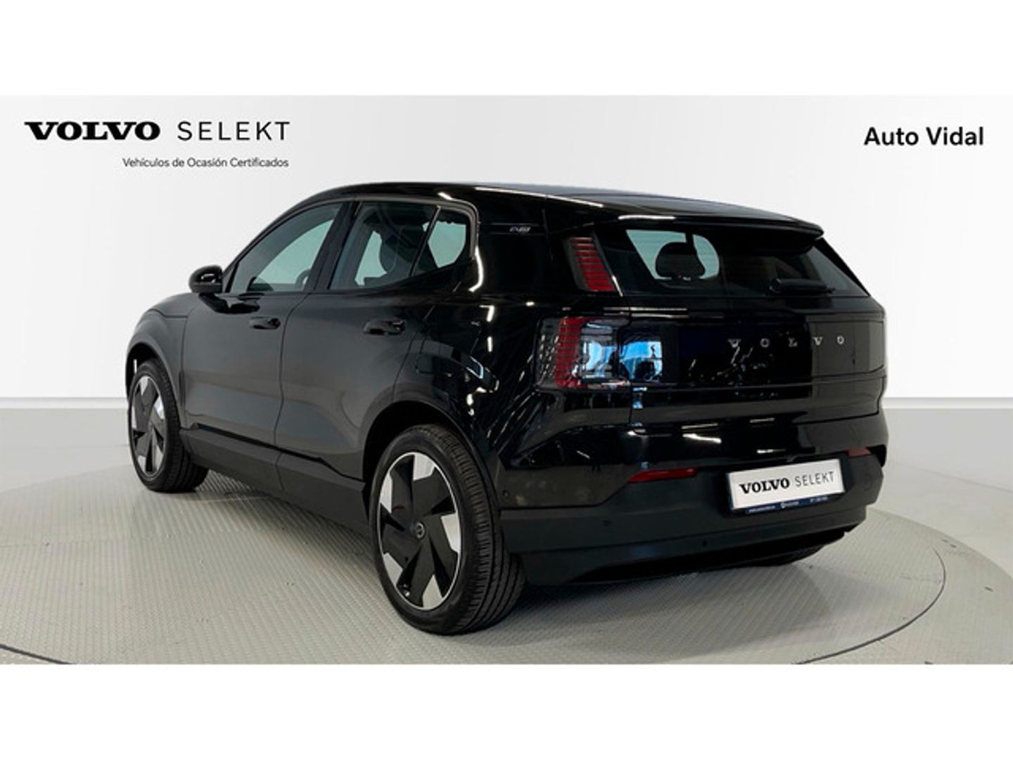 Volvo EX30 Single Motor Extended Range Ultra Auto 200 kW (272 CV)