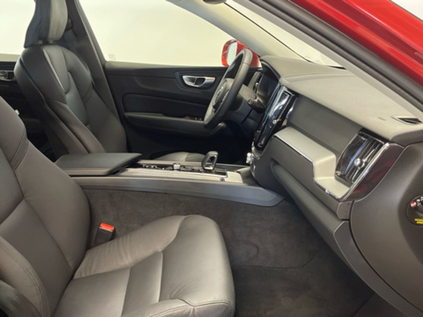 Volvo XC60 B4 D Core Auto 145 kW (197 CV)