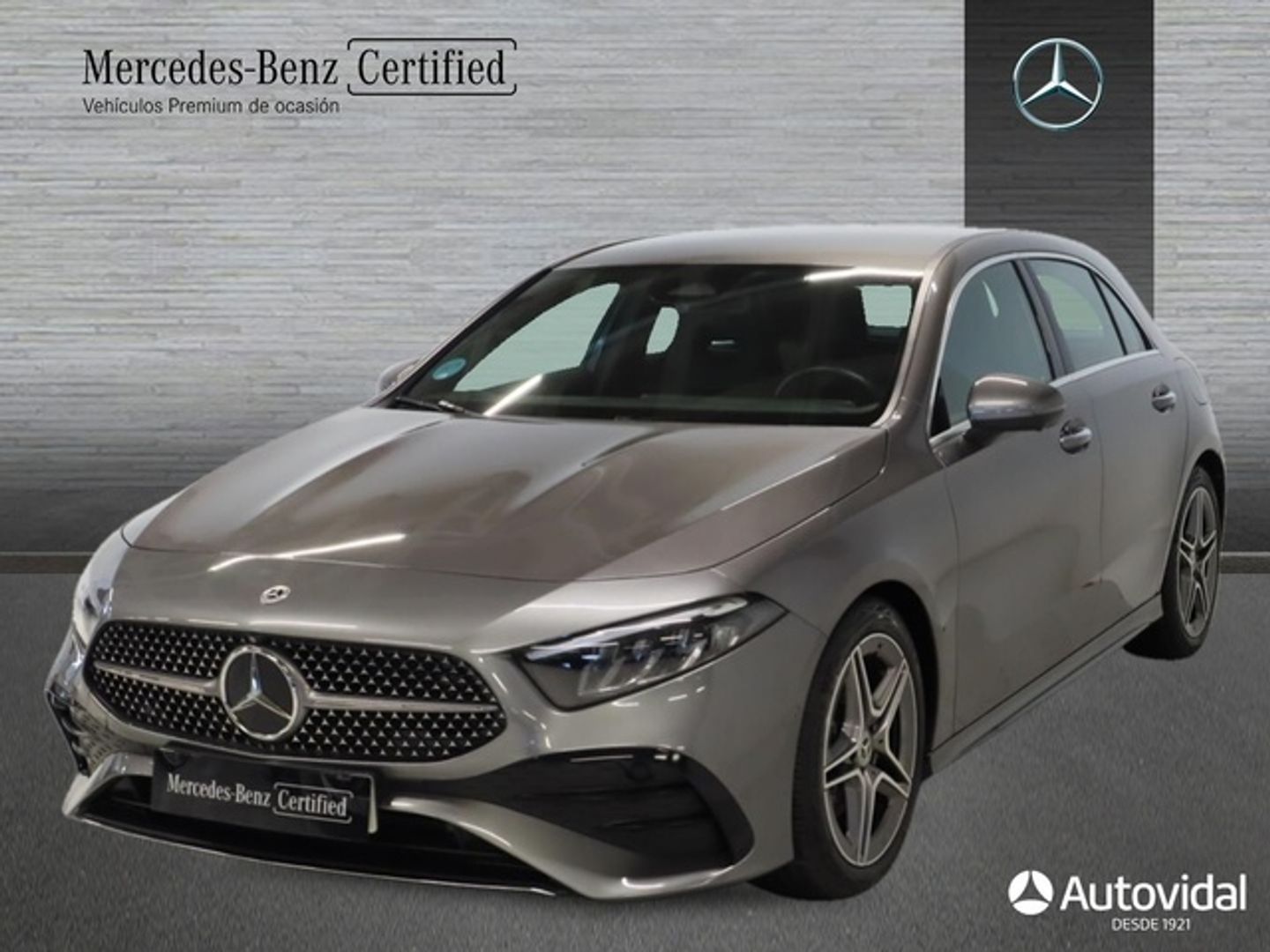 Mercedes-Benz Clase A 180 d 85 kW (116 CV) Gris Compact
