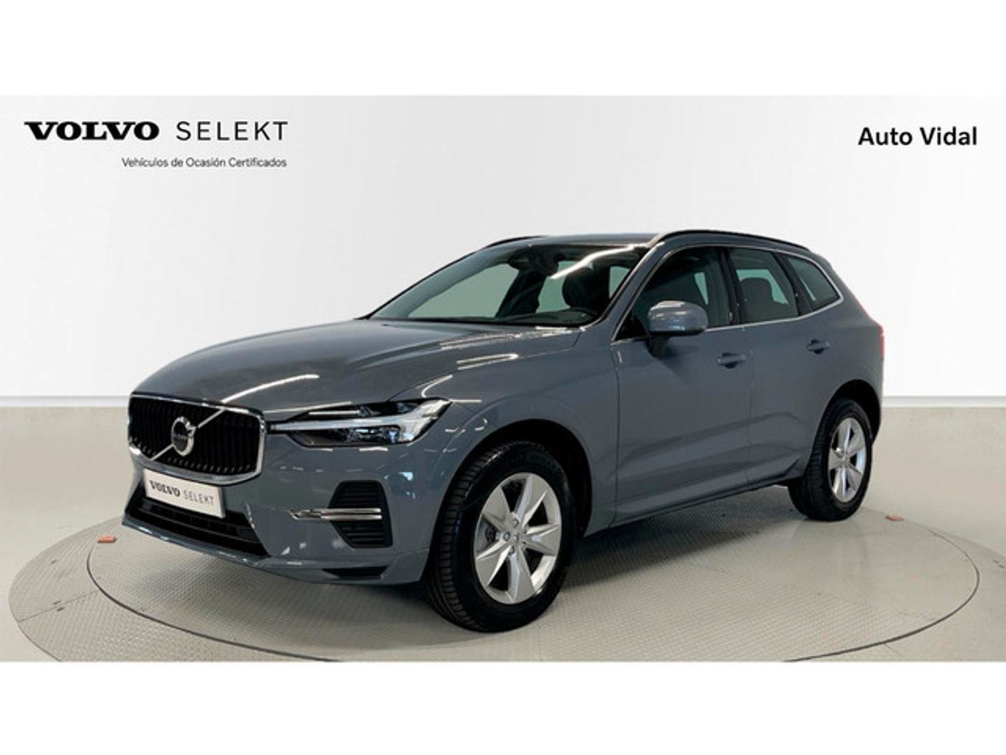 Volvo XC60 B4 D Core Auto 145 kW (197 CV) Gris All Terrain / Pick-up
