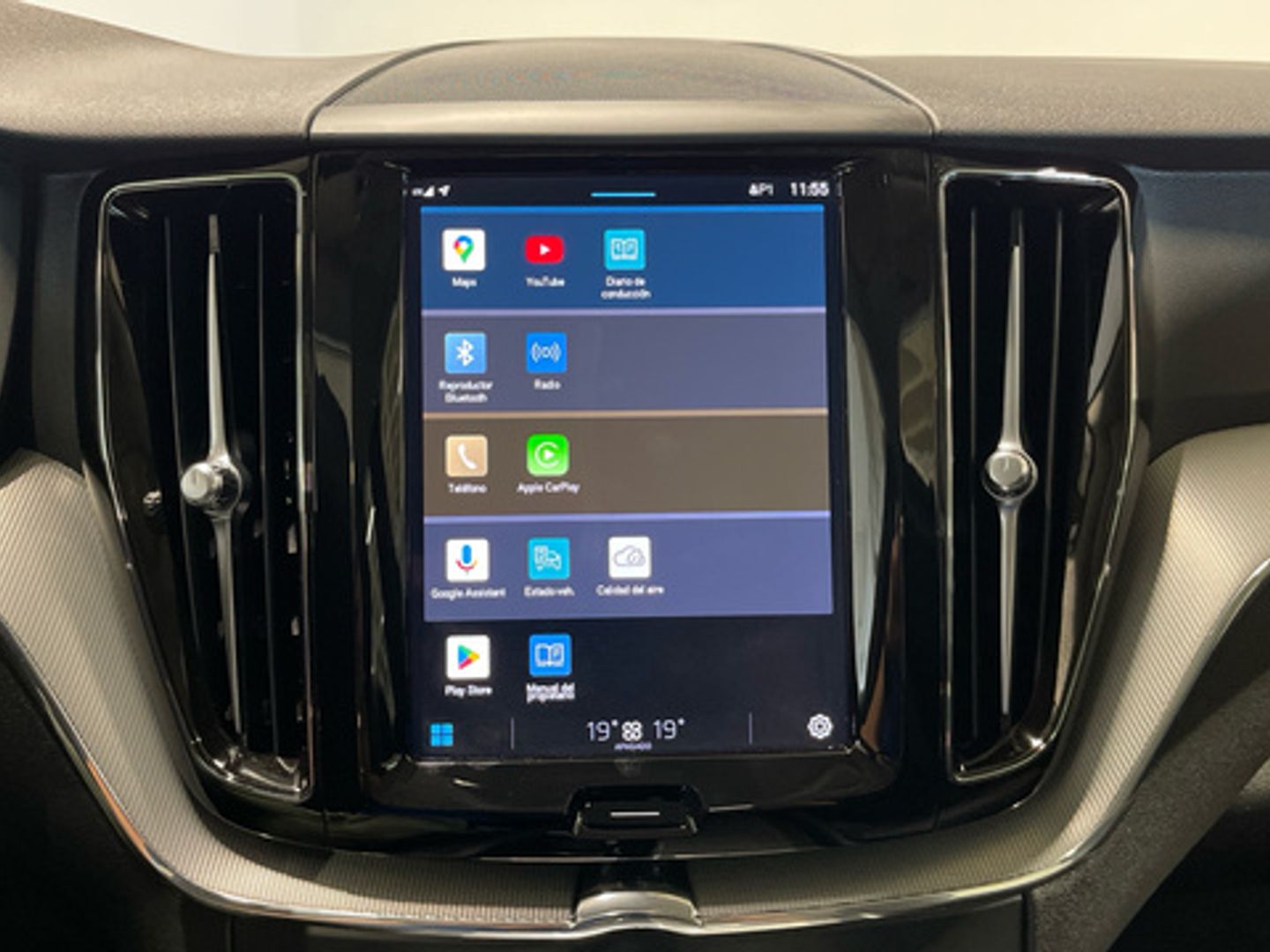 Volvo XC60 B4 D Core Auto 145 kW (197 CV)