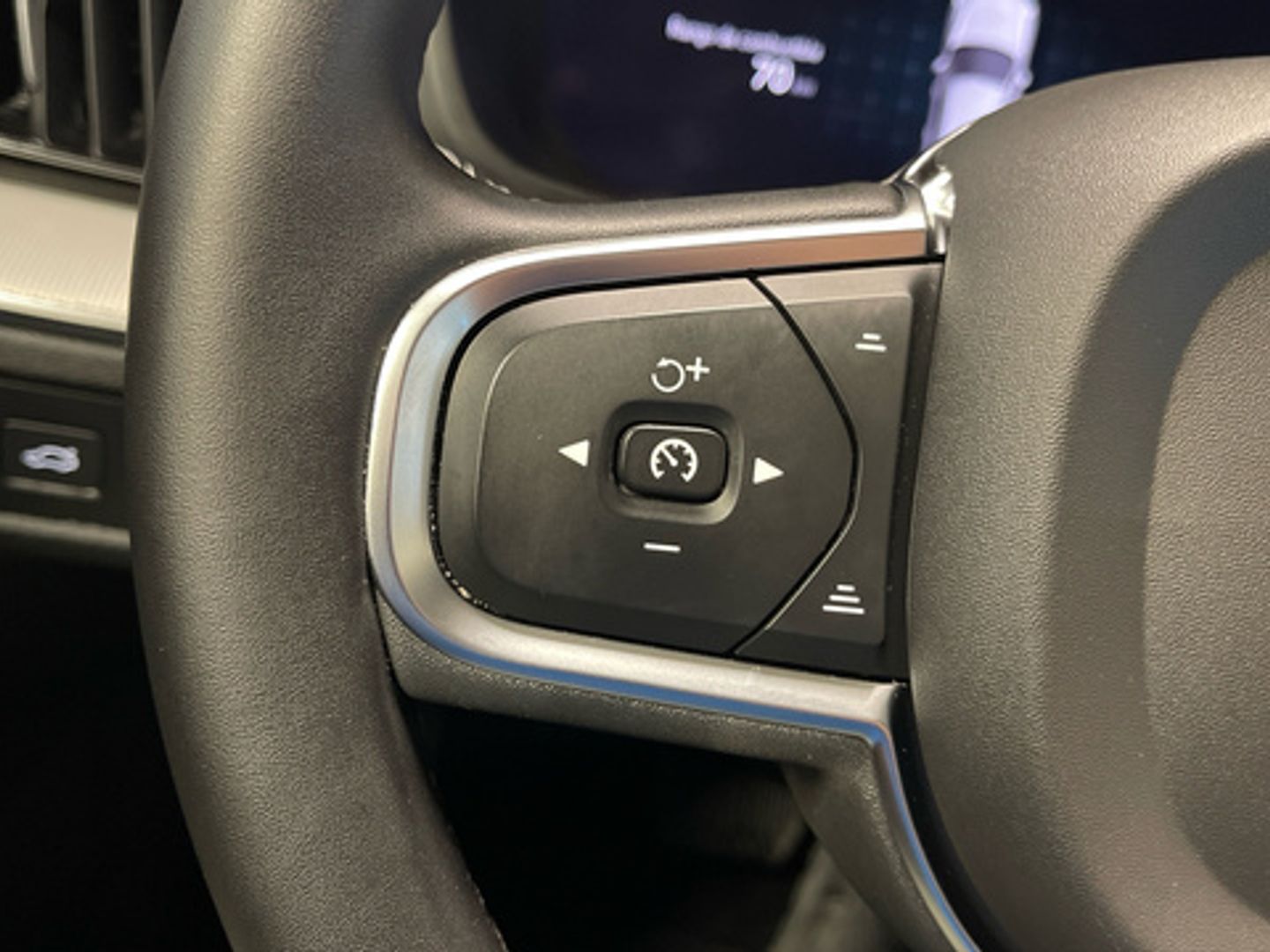 Volvo XC60 B4 D Core Auto 145 kW (197 CV)