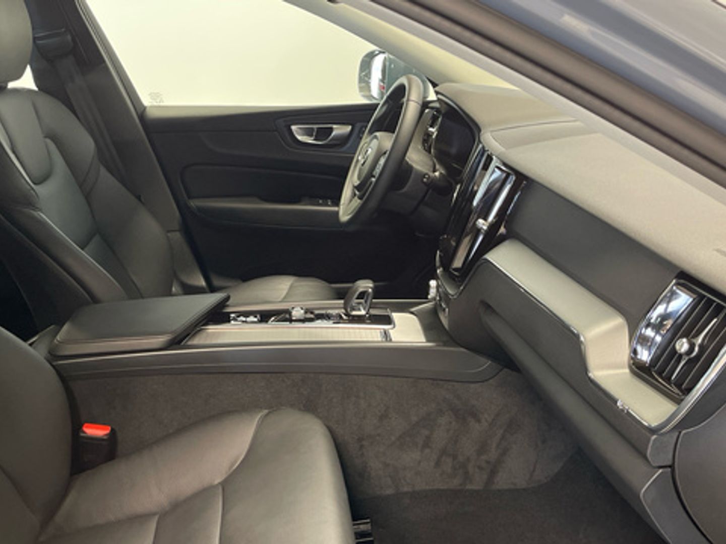 Volvo XC60 B4 D Core Auto 145 kW (197 CV)
