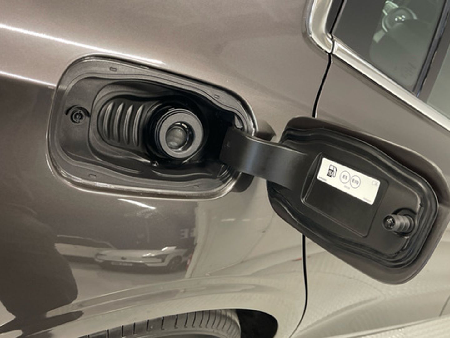 Volvo XC40 B4 G Core Auto 145 kW (197 CV)