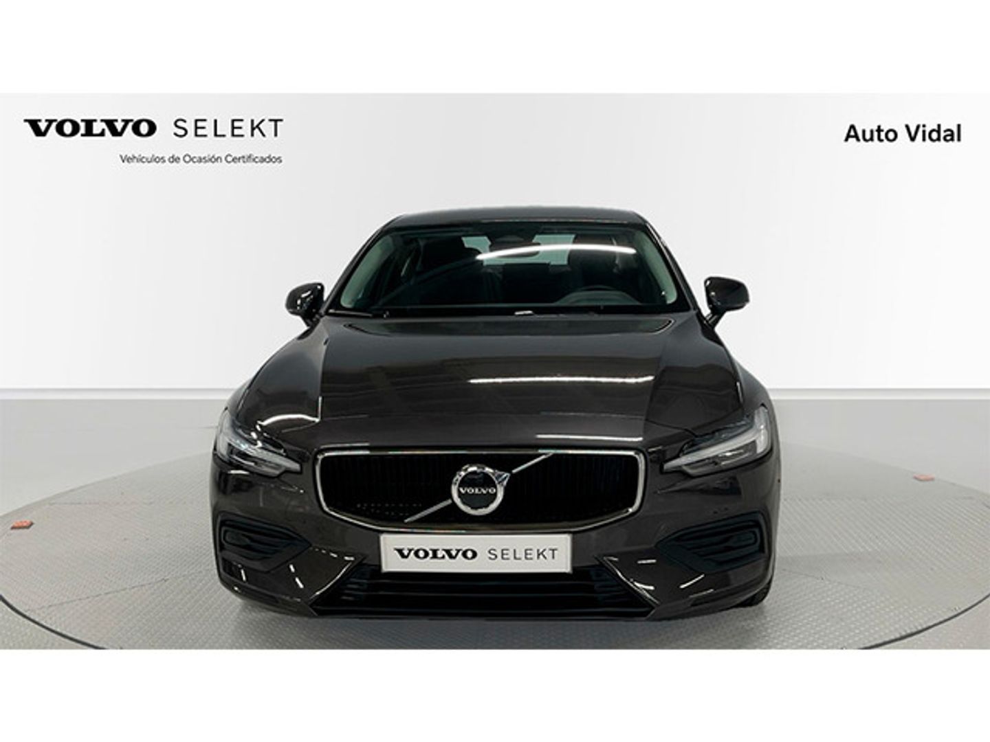 Volvo XC40 B4 G Core Auto 145 kW (197 CV)