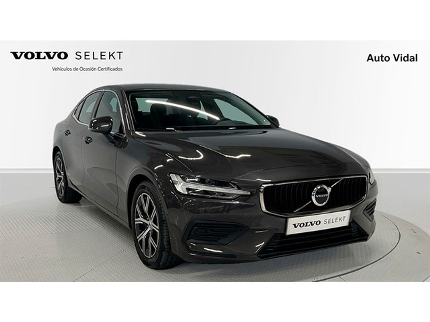 Volvo XC40 B4 G Core Auto 145 kW (197 CV)