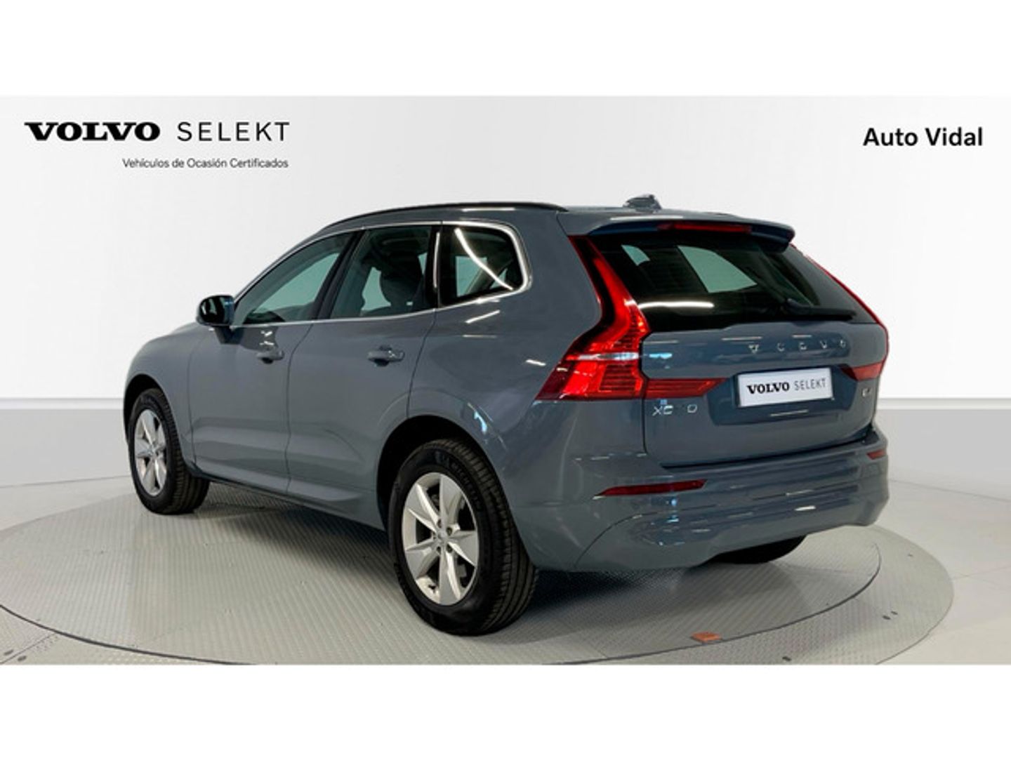 Volvo XC60 B4 D Core Auto 145 kW (197 CV)