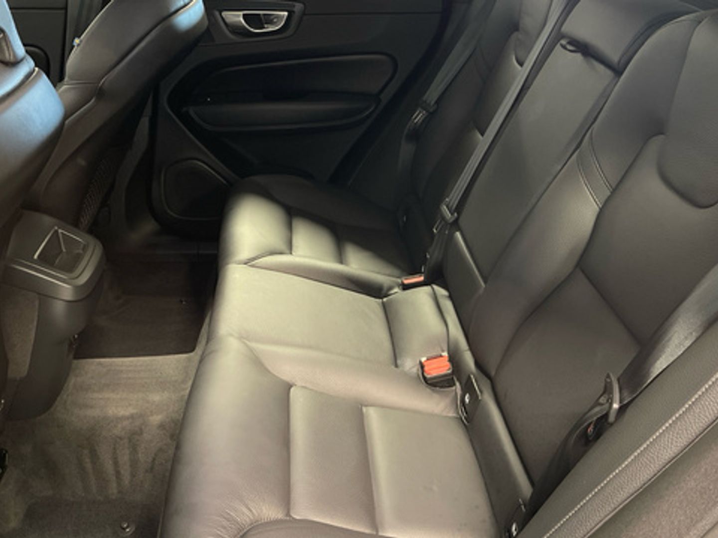 Volvo XC60 B4 D Core Auto 145 kW (197 CV)