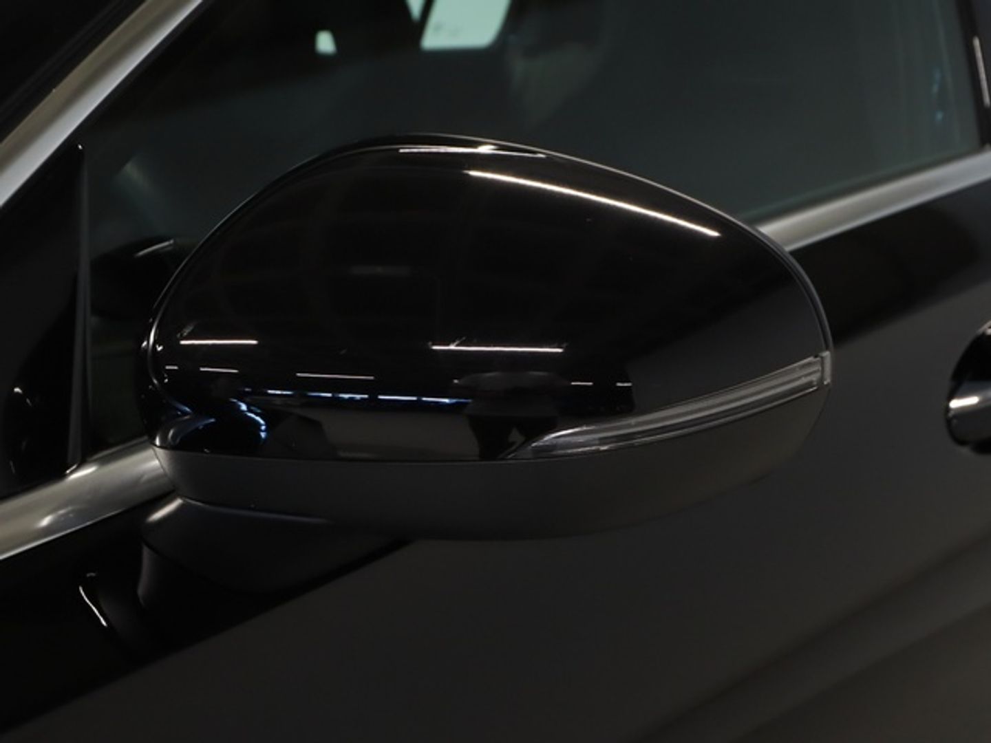 Mercedes-Benz Clase A 180 100 kW (136 CV)