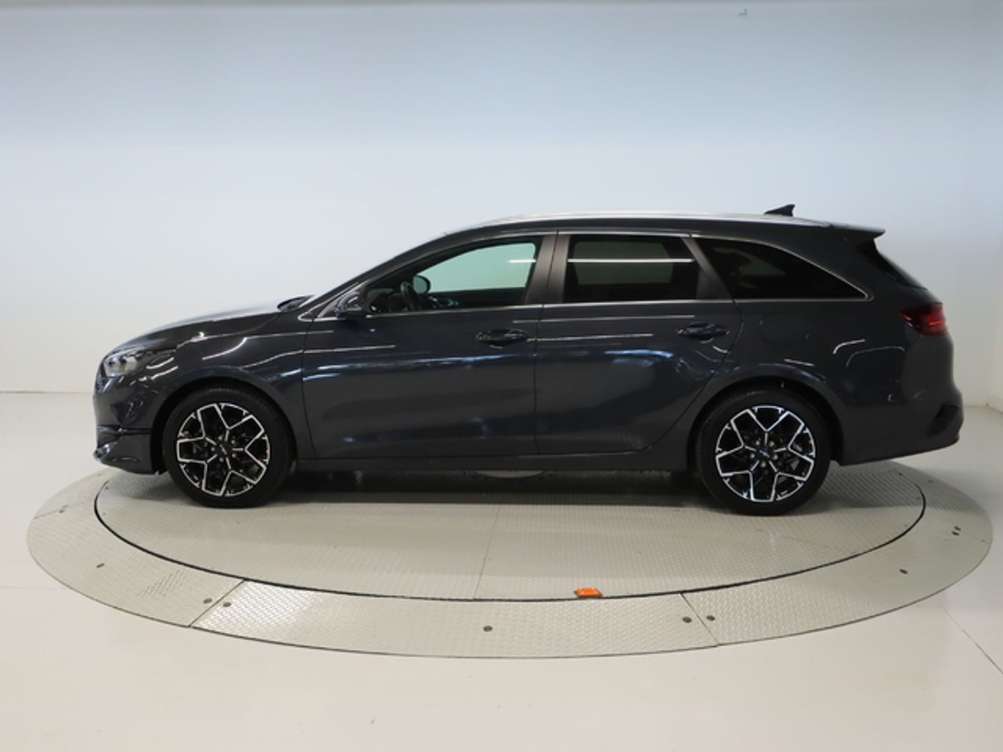Kia Ceed Tourer 1.6 MHEV iMT GT Line DCT 100 kW (136 CV)