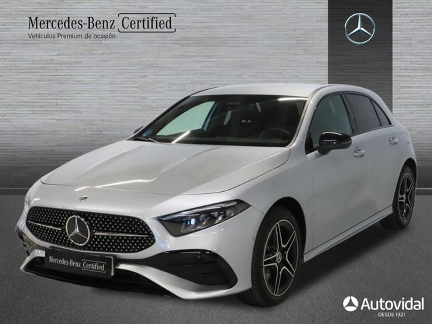 Mercedes-Benz Clase A 250 e 160 kW (218 CV) Gris Plata Compact