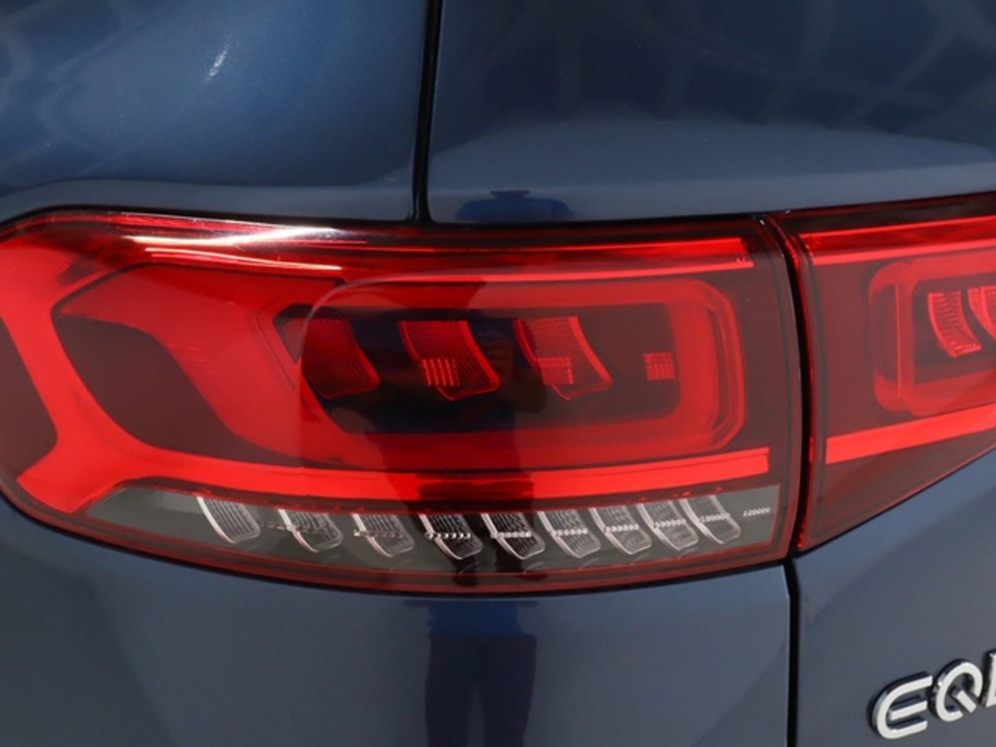 Mercedes-Benz EQB 300 4Matic 168 kW (228 CV)