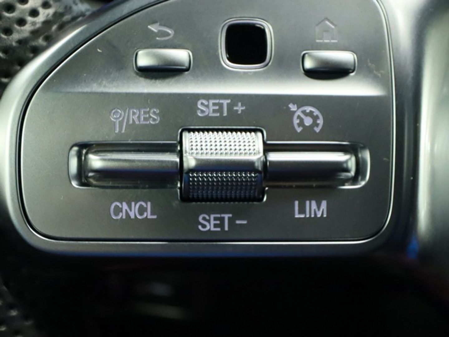 Mercedes-Benz EQB 300 4Matic 168 kW (228 CV)