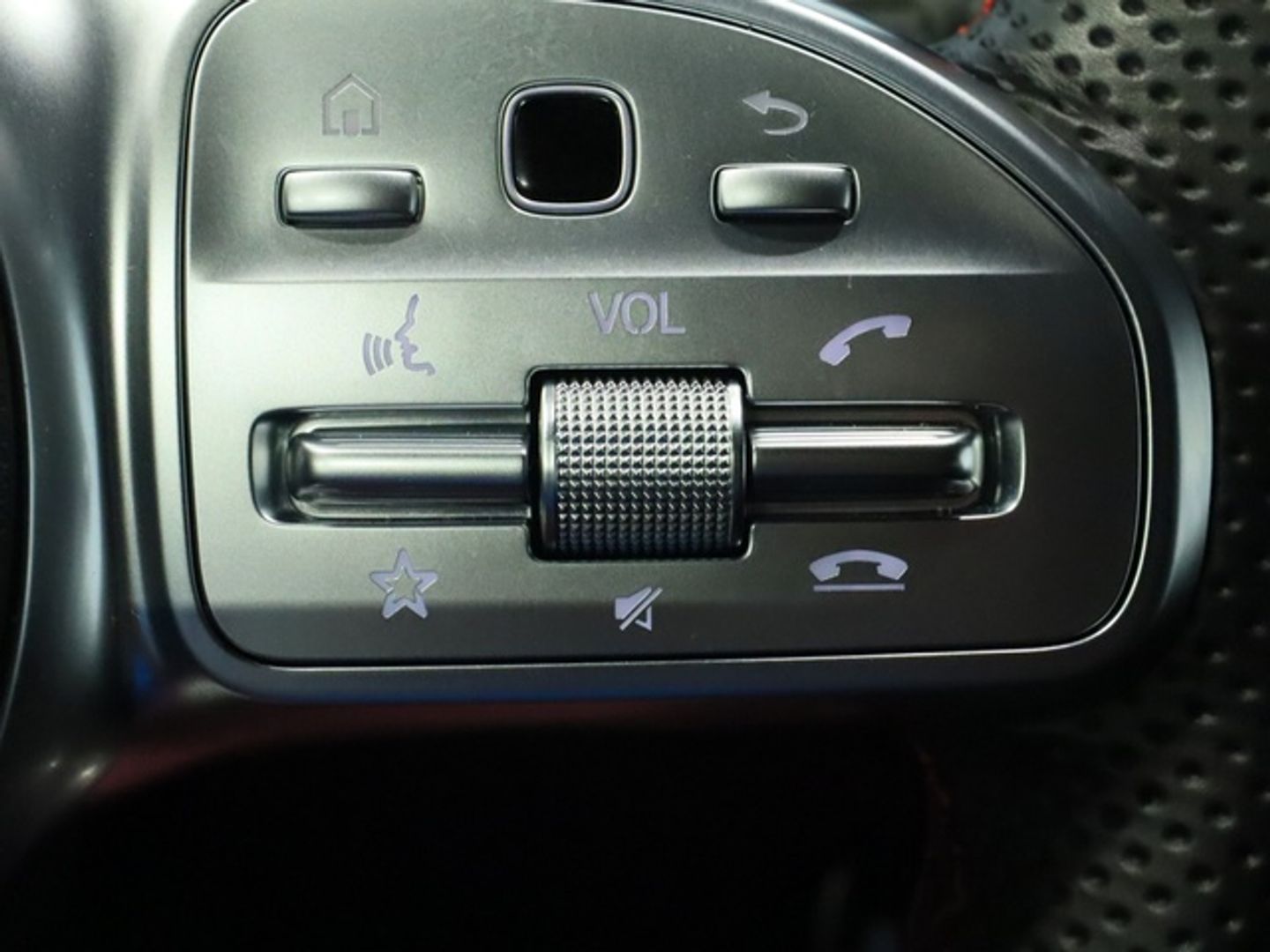Mercedes-Benz EQB 300 4Matic 168 kW (228 CV)