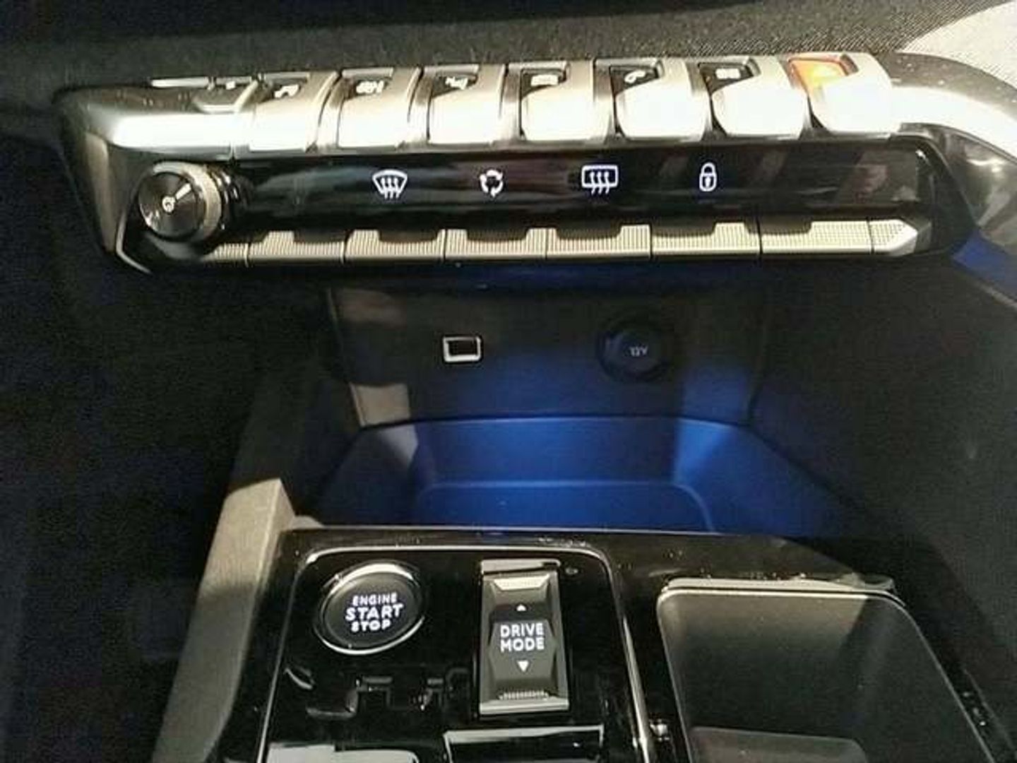 Peugeot 3008 Hybrid 225 Allure Pack e-EAT8 165 kW (225 CV)