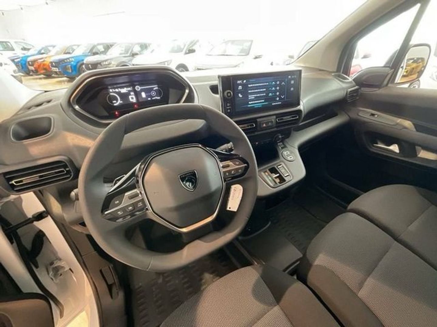 Peugeot e-Partner Electico 100 kW Standard 800kg 100 kW (136 CV)