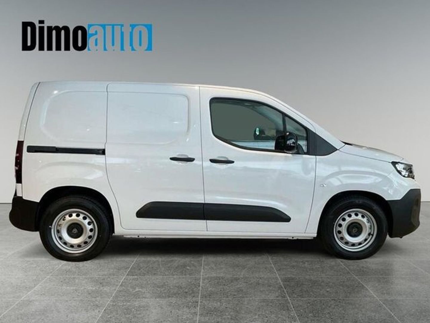 Peugeot e-Partner Electico 100 kW Standard 800kg 100 kW (136 CV)