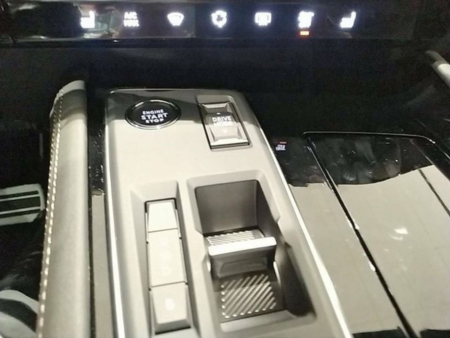 Peugeot 508 Hybrid 225 GT e-EAT8 165 kW (225 CV)