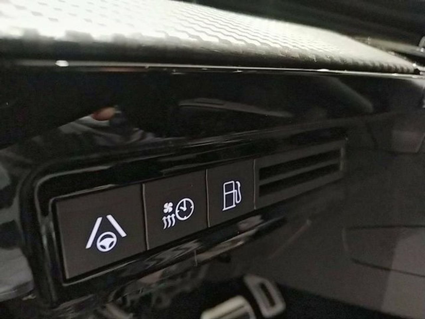 Peugeot 508 Hybrid 225 GT e-EAT8 165 kW (225 CV)