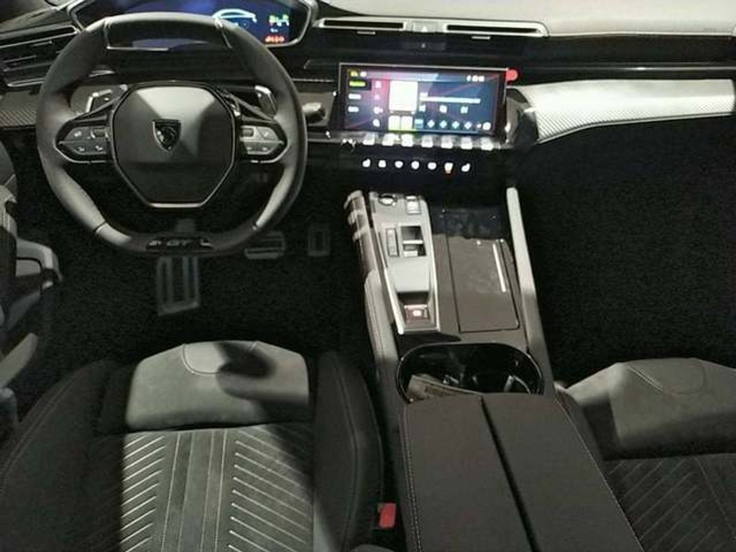 Peugeot 508 Hybrid 225 GT e-EAT8 165 kW (225 CV)