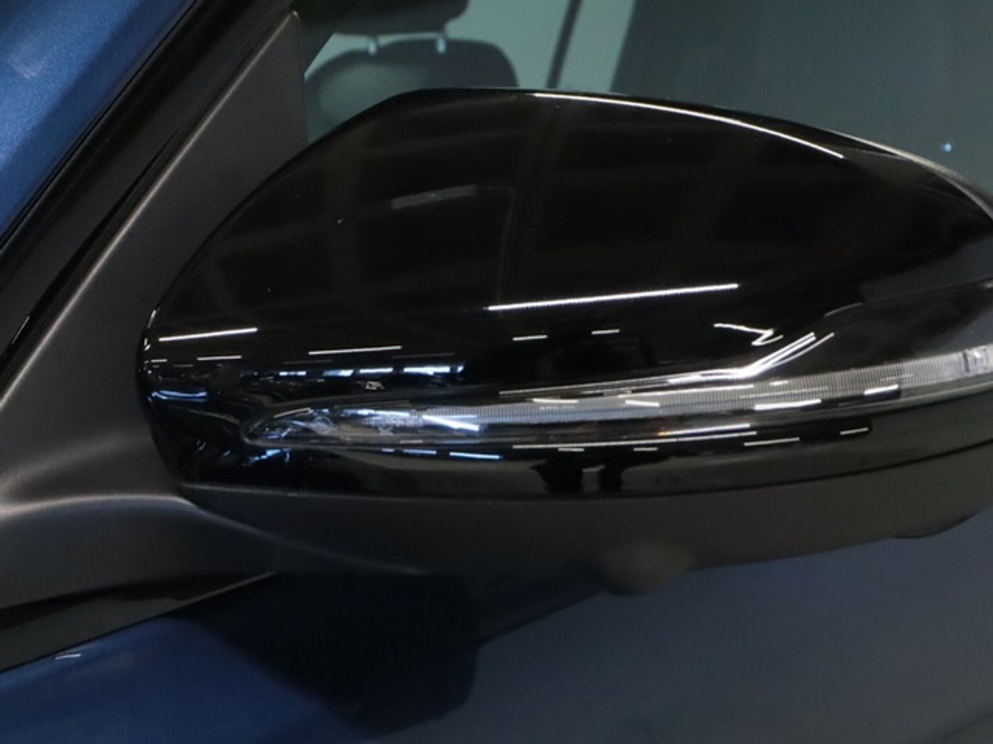 Mercedes-Benz EQB 300 4Matic 168 kW (228 CV)