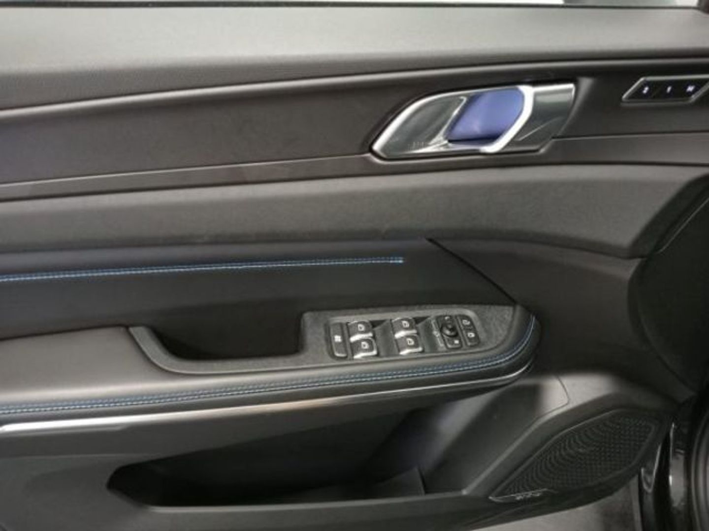 Lynk & Co 01 1.5 PHEV 192 kW (261 CV)