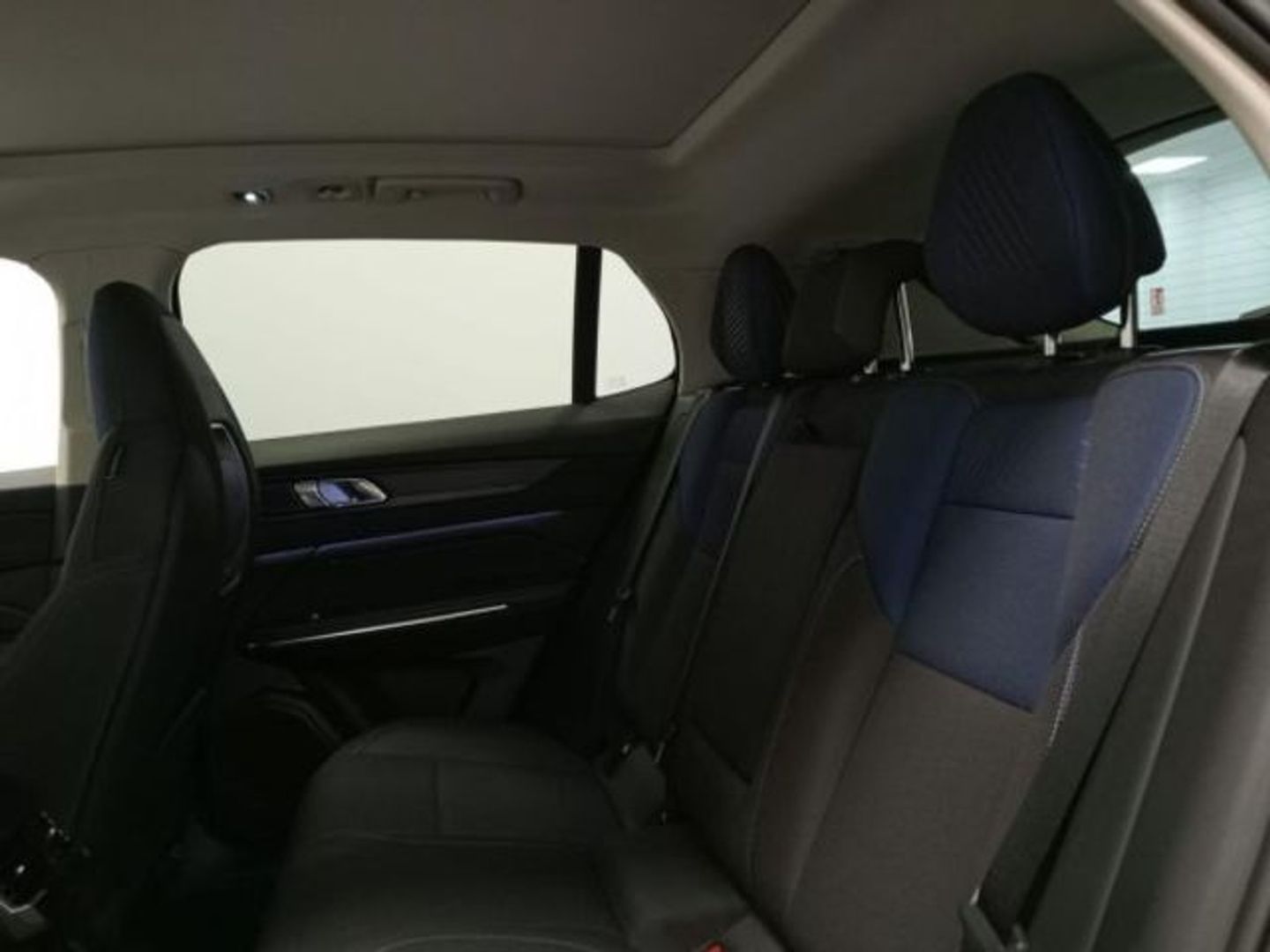 Lynk & Co 01 1.5 PHEV 192 kW (261 CV)