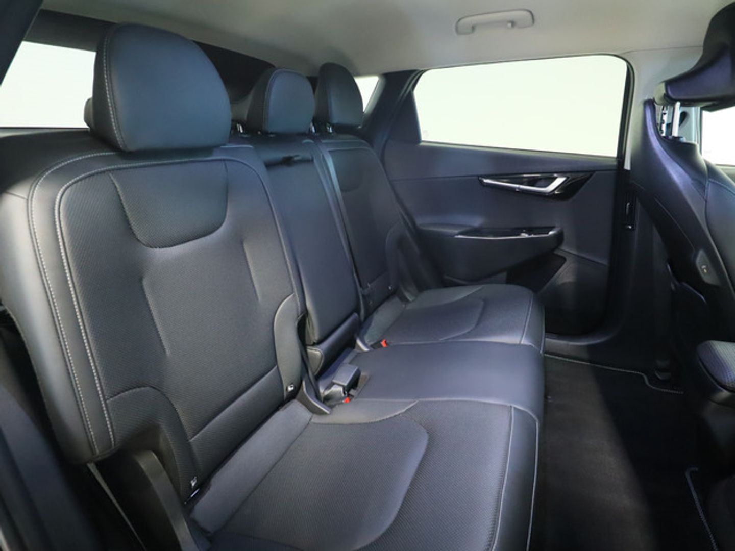 Kia EV6 Air 77kWh RWD (Long Range) 168 kW (229 CV)