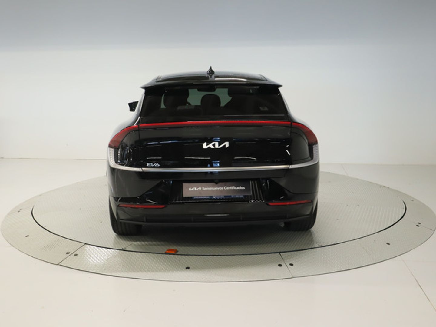 Kia EV6 Air 77kWh RWD (Long Range) 168 kW (229 CV)