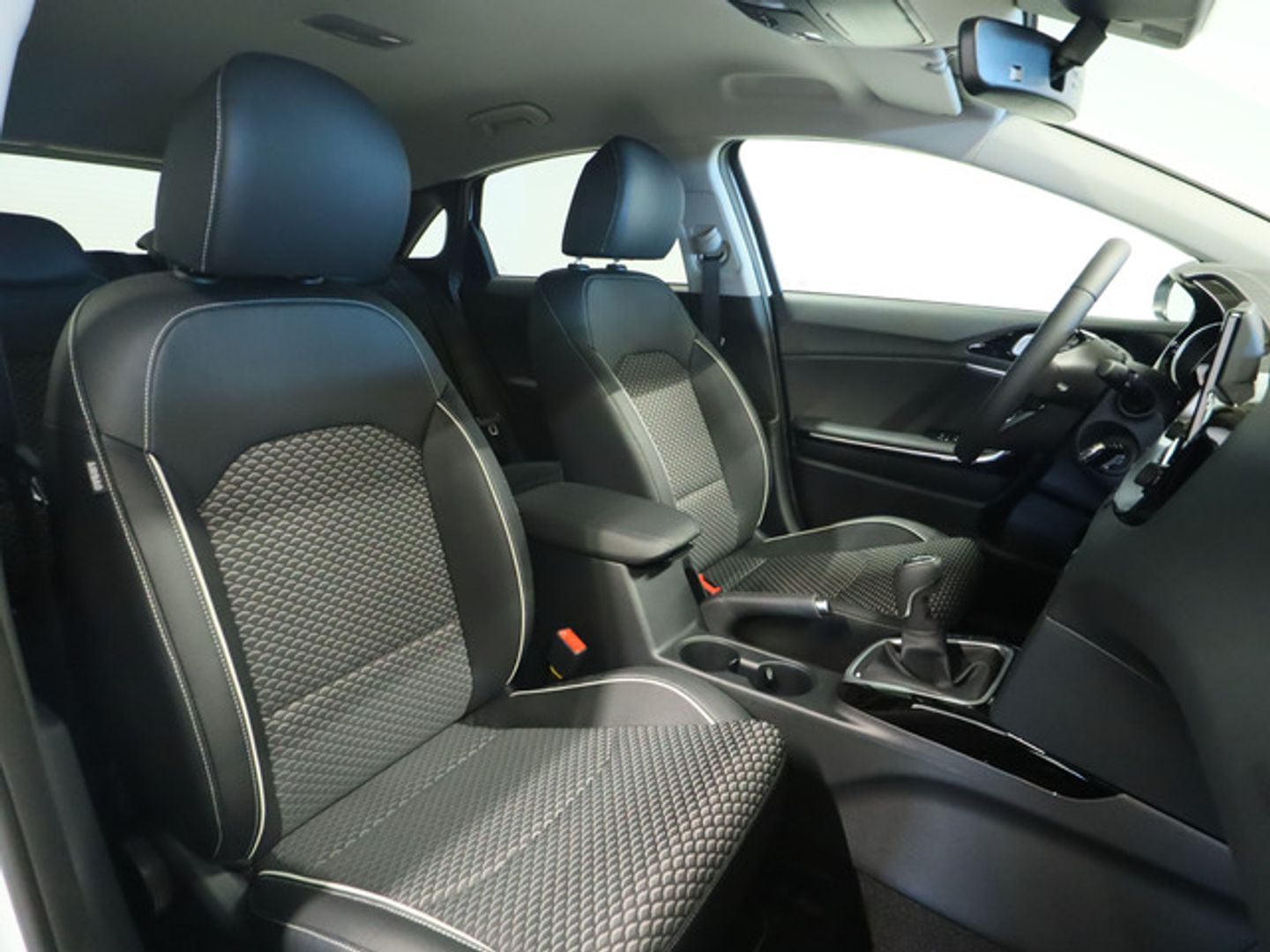 Kia Ceed 1.0 T-GDi Tech 74 kW (100 CV)