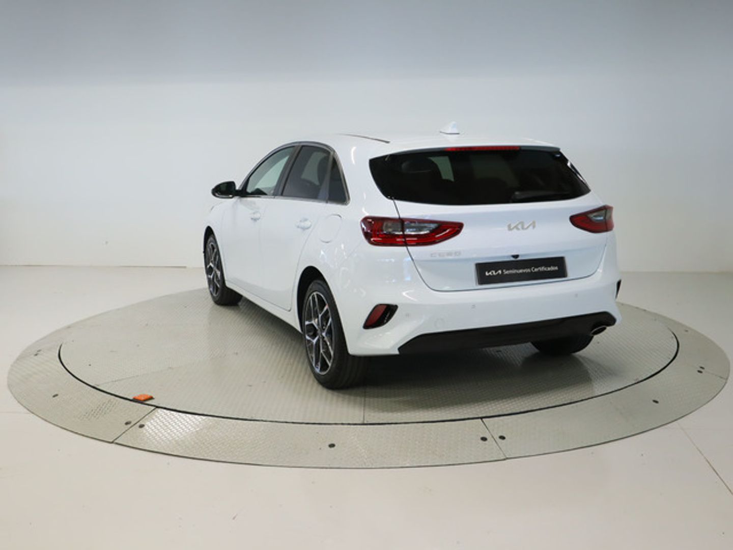 Kia Ceed 1.0 T-GDi Tech 74 kW (100 CV)