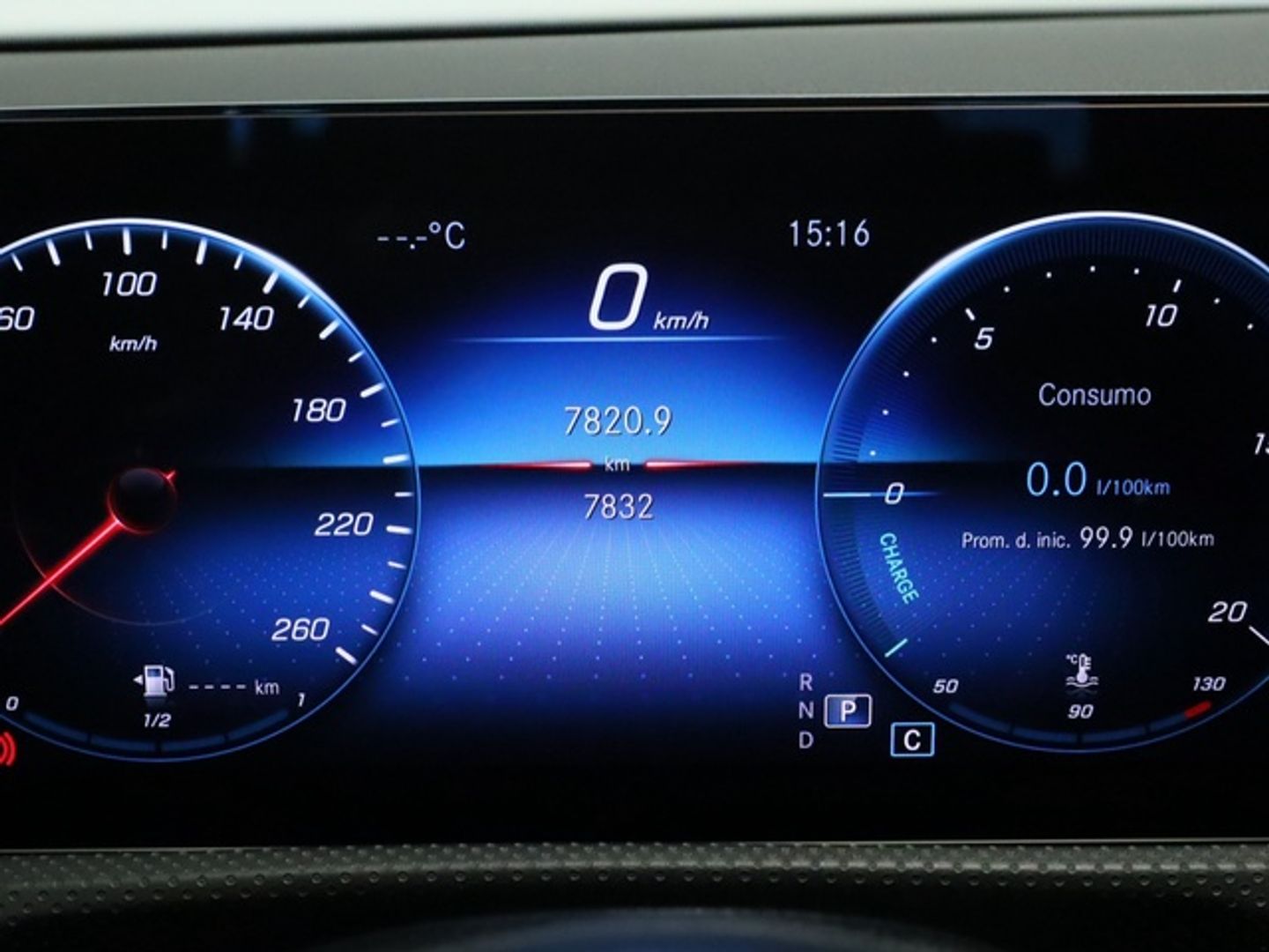 Mercedes-Benz CLA Shooting Brake 220 d 140 kW (190 CV)