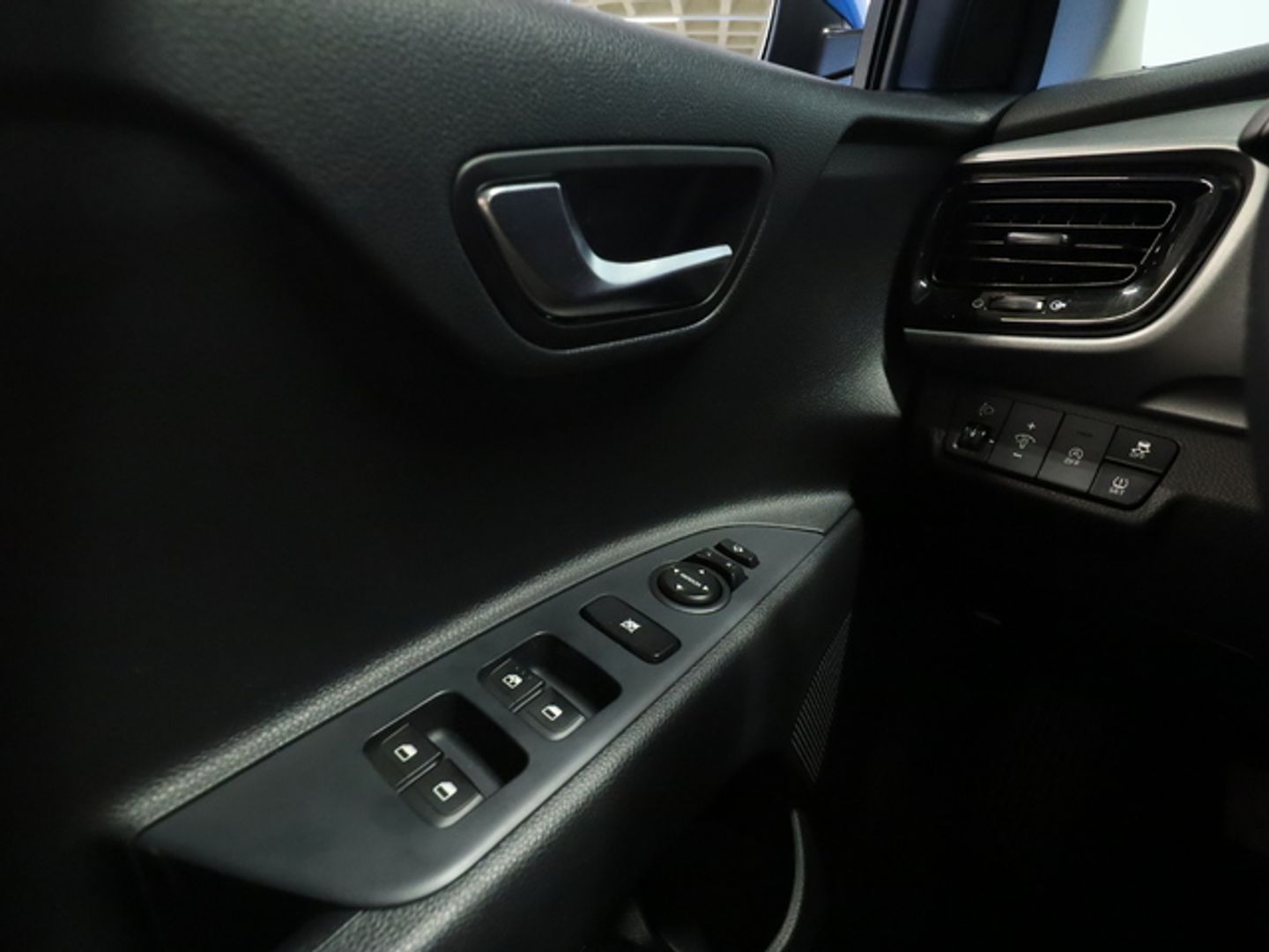 Kia Stonic 1.0 T-GDi MHEV Drive 74 kW (100 CV)