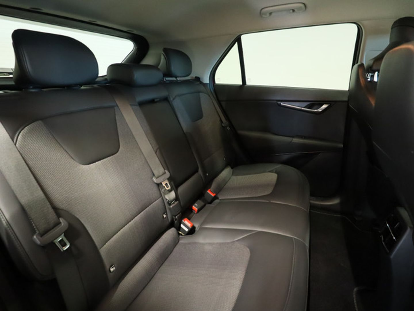 Kia e-Niro Drive (Long Range) 150 kW (204 CV)