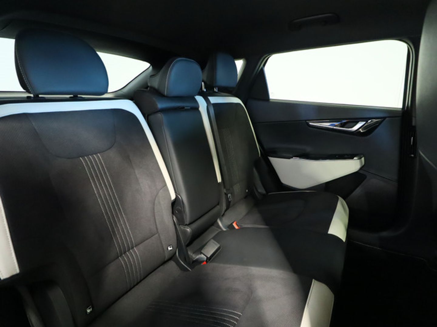 Kia EV6 GT-Line 77,4kWh Long Range AWD 239 kW (325 CV)