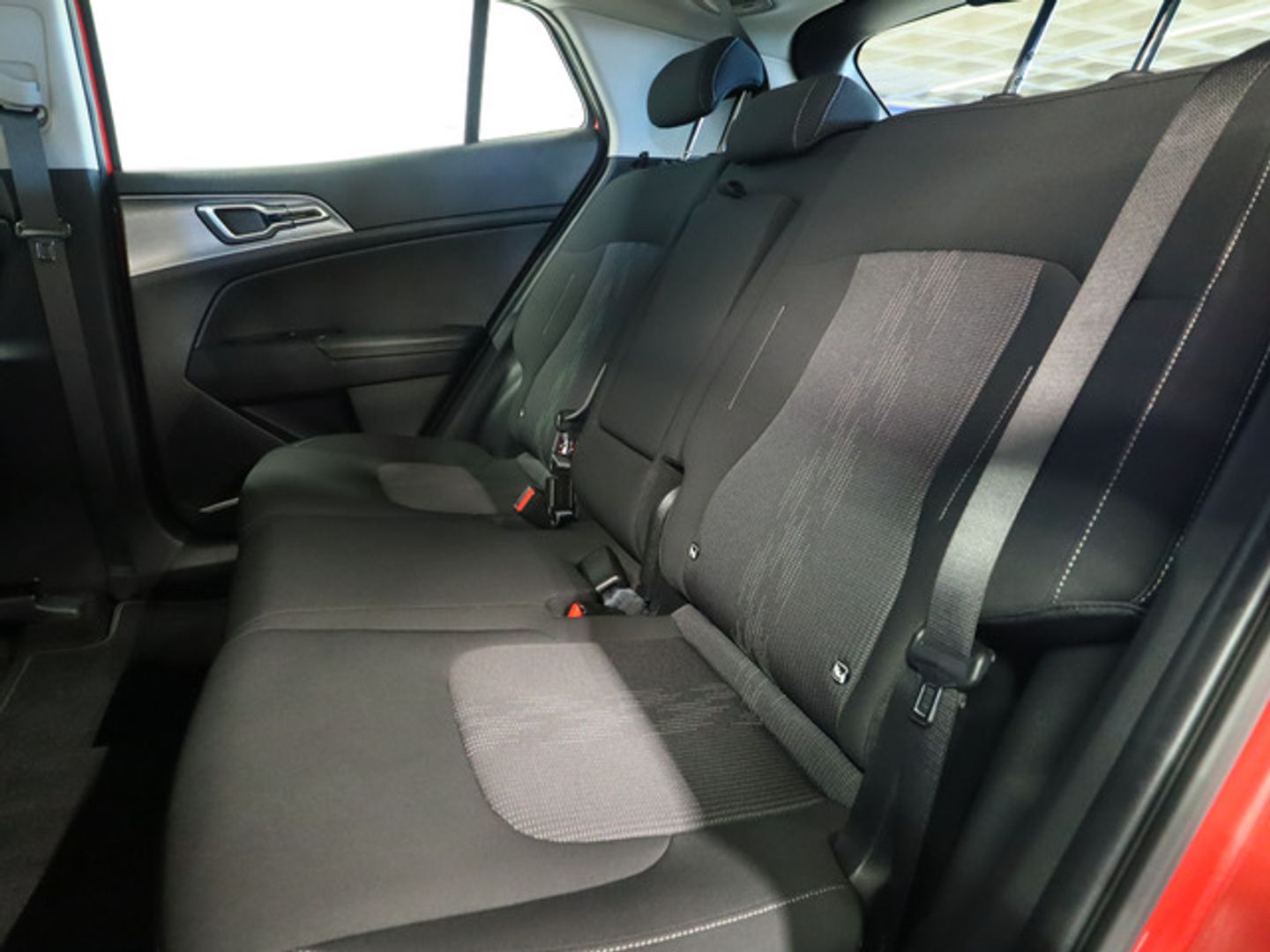 Kia Sportage 1.6 CRDi MHEV Drive 4x2 100 kW (136 CV)