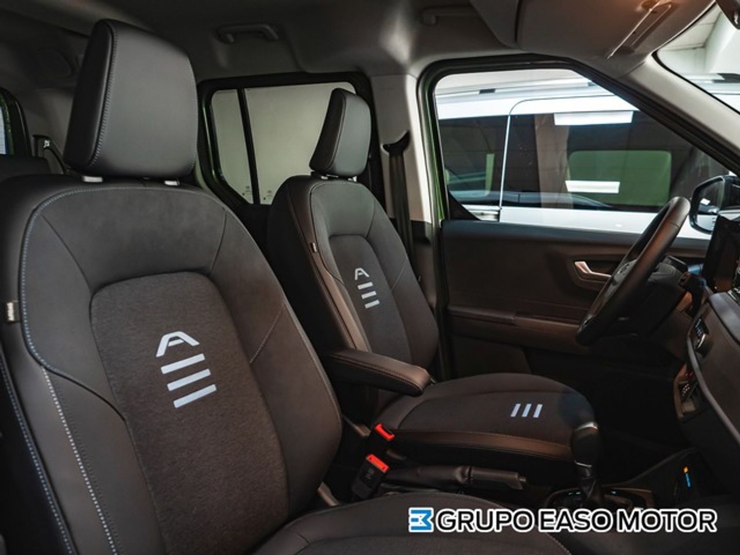 Ford Tourneo Courier 1.0 Ecoboost Active Auto 92 kW (125 CV)