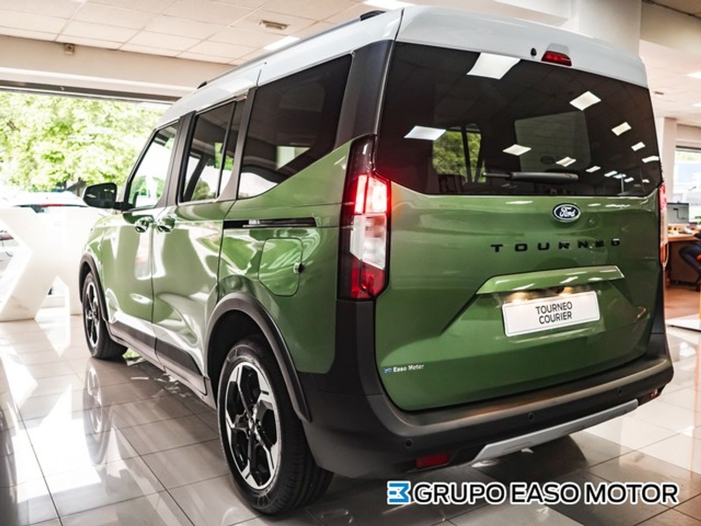 Ford Tourneo Courier 1.0 Ecoboost Active Auto 92 kW (125 CV)