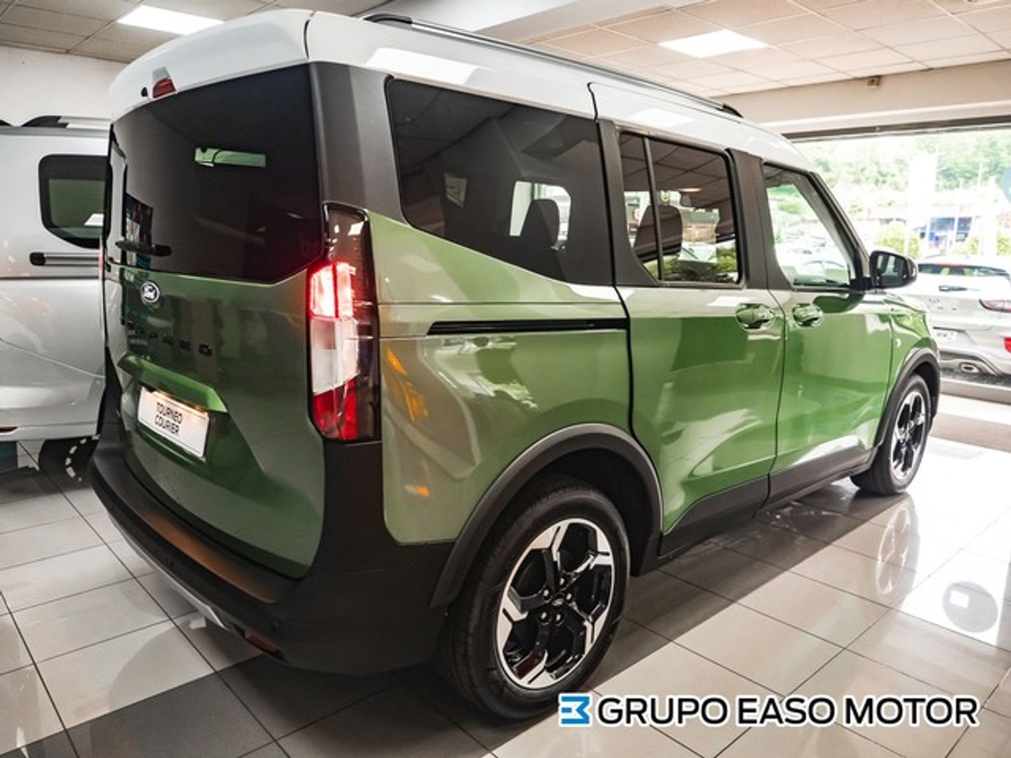 Ford Tourneo Courier 1.0 Ecoboost Active Auto 92 kW (125 CV)