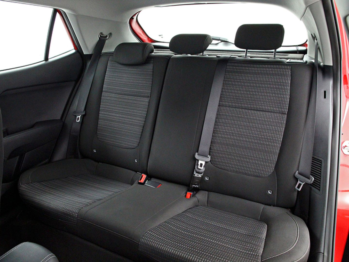 Kia Stonic 1.0 T-GDi MHEV Drive iMT 88 kW (120 CV)