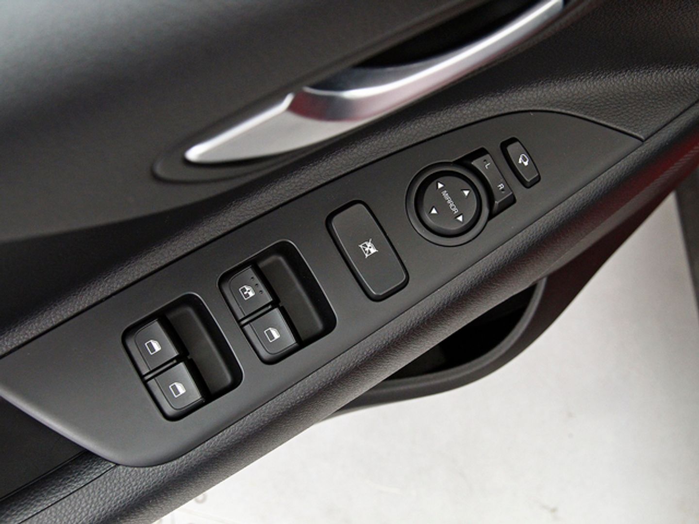 Kia Stonic 1.0 T-GDi MHEV Drive iMT 88 kW (120 CV)