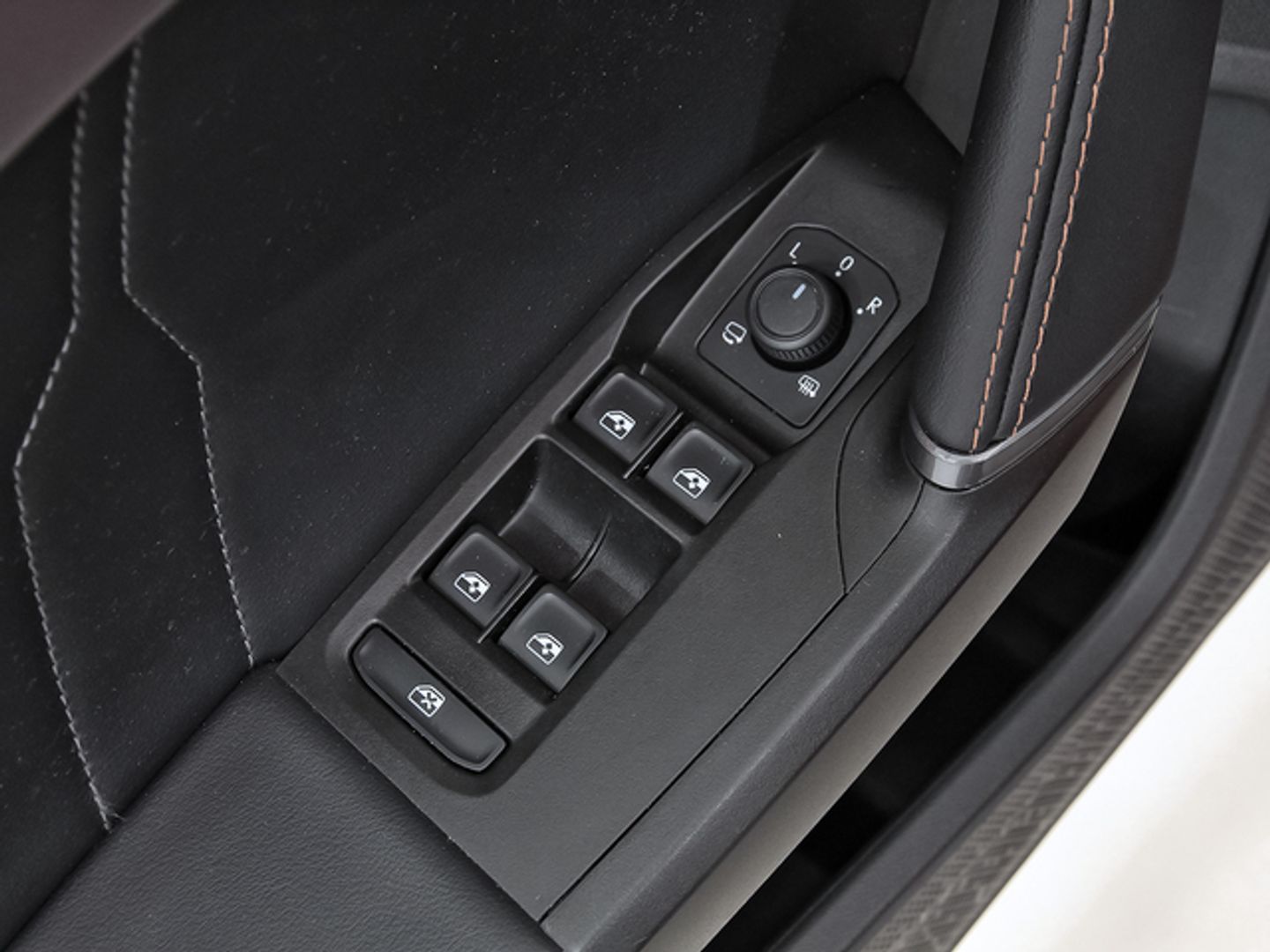 CUPRA León 1.5 eTSI Tech Edition DSG 110 kW (150 CV)