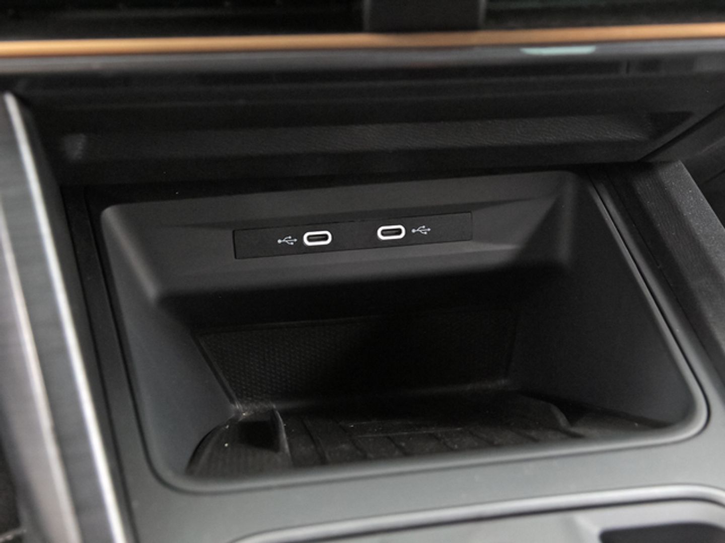 CUPRA León 1.5 eTSI DSG 110 kW (150 CV)