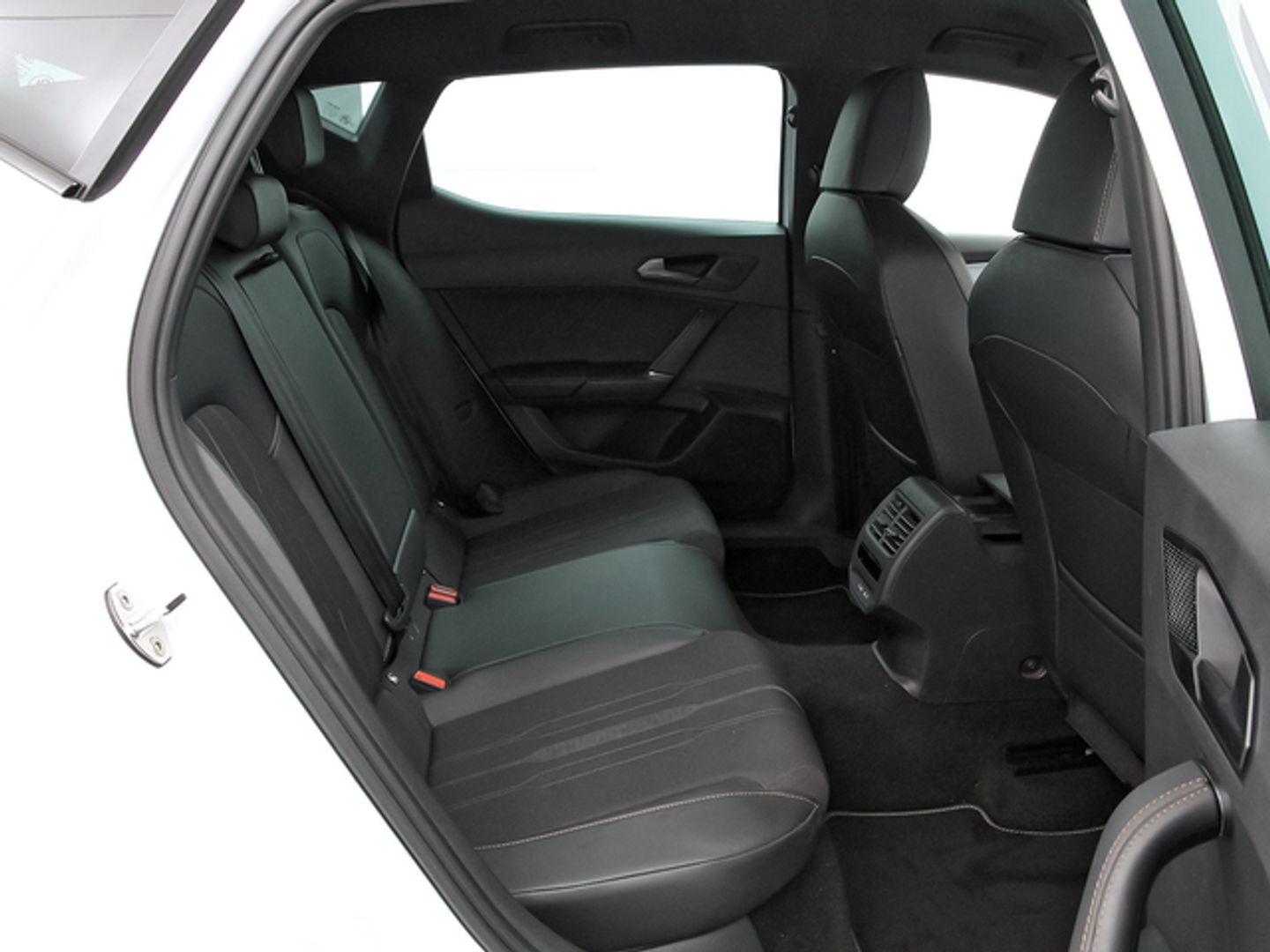 CUPRA León 1.5 eTSI DSG 110 kW (150 CV)