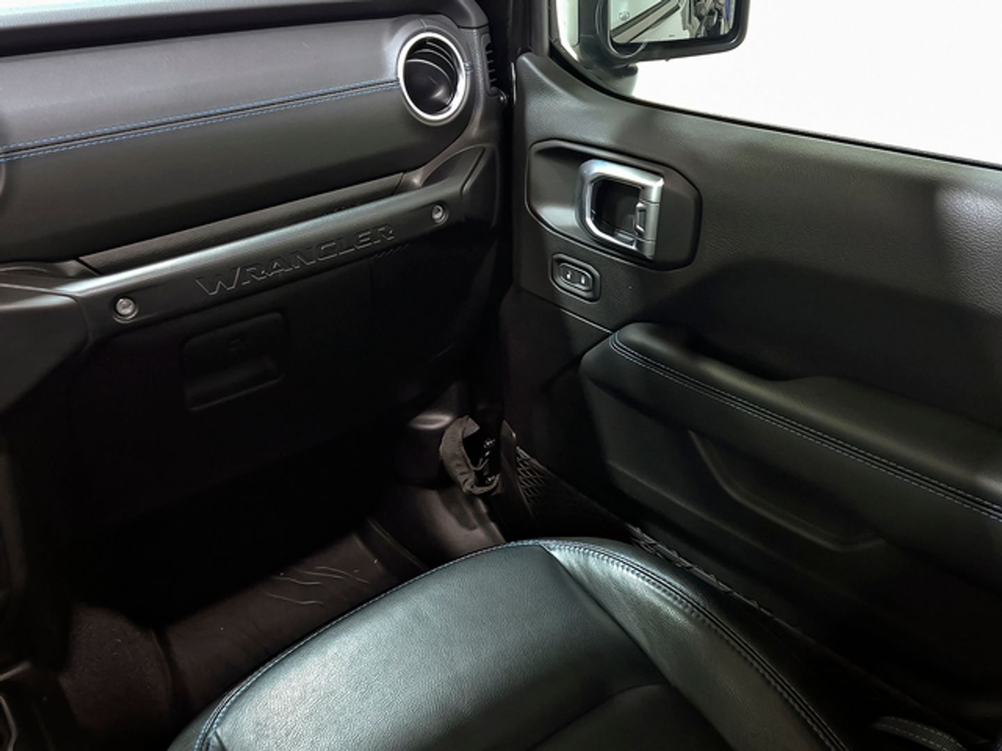 Jeep Wrangler 2.0 Rubicon 8ATX 280 kW (381 CV)